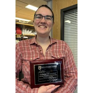 Congratulations to Ashleigh Shoemaker for receiving the Pathology Training and Scholarship Award at the ACVP Annual Meeting in Seattle, Nov 2024!